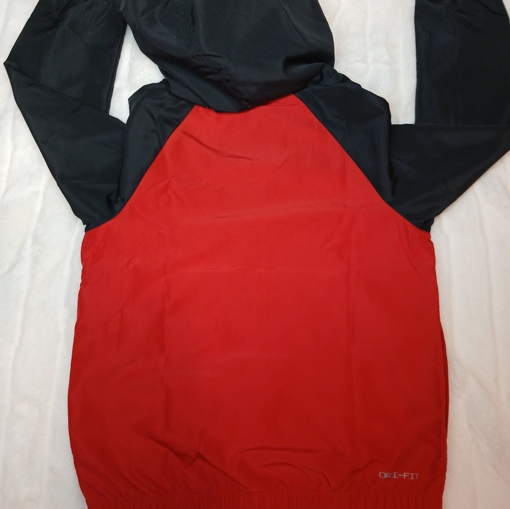 Nike Boys Red Black Dri-FIT Hooded Windbreaker Jacket Size 6 NWT - Picture 2 of 11